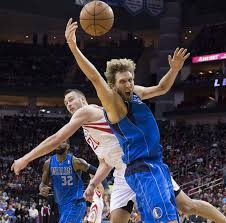 [法甲]四张红牌七粒进球 里尔欧塞尔拼到上头